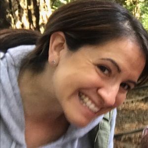 Meet your Posher, Marissa